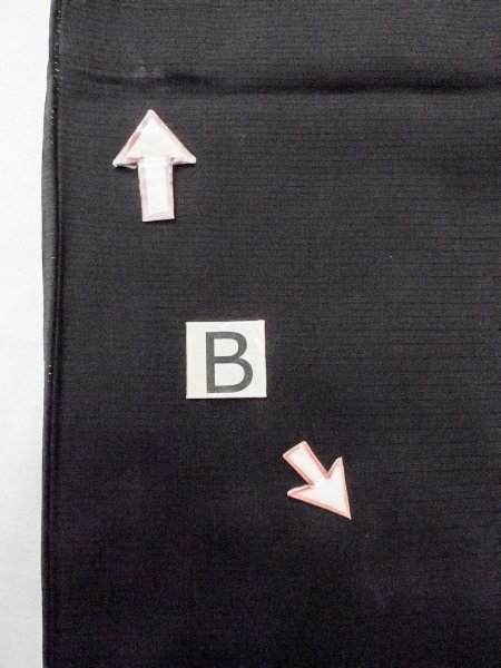 画像12: N1227B 女性用喪服  シルク(正絹) 黒,  【中古】【USED】【リサイクル】 ★★☆☆☆【N1227B】 (12)