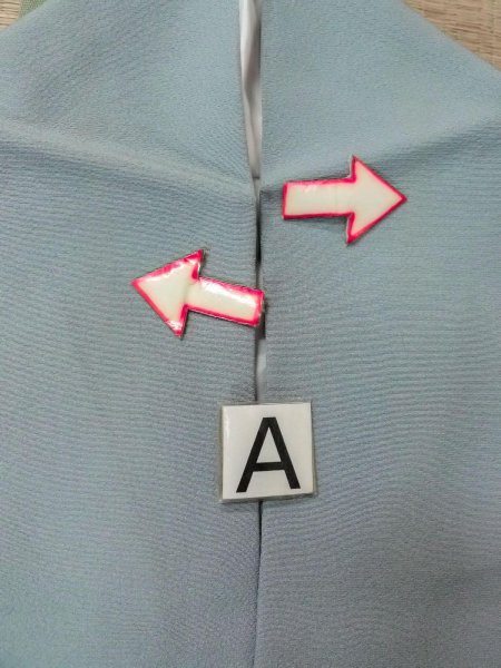 画像15: O0117B 女性用色無地  シルク(正絹) 淡い灰色がかった水色,  【中古】【USED】【リサイクル】 ★★☆☆☆【O0117B】 (15)