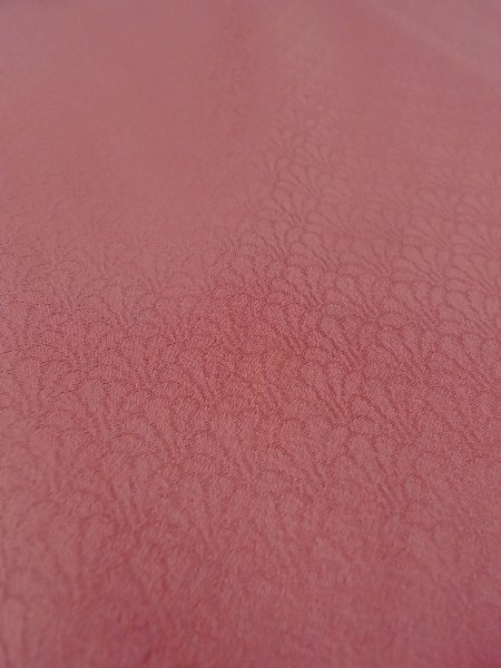 画像11: O0117E 女性用色無地  シルク(正絹) 赤み珊瑚色,  【中古】【USED】【リサイクル】 ★★★☆☆【O0117E】 (11)