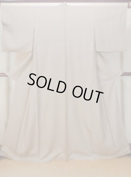 画像1: O0117O 女性用色無地  シルク（正絹） 淡い茶色み灰色,  【中古】【USED】【リサイクル】 ★★★☆☆【O0117O】 (1)