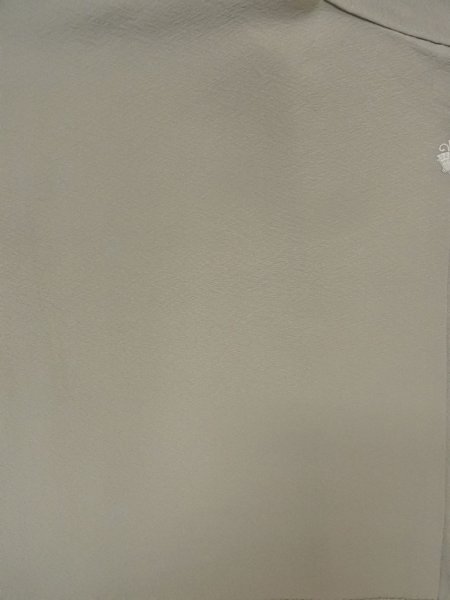 画像4: O0117Q 女性用色無地  シルク(正絹) 薄い灰色,  【中古】【USED】【リサイクル】 ★★★☆☆【O0117Q】 (4)