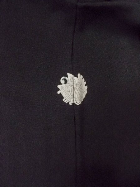 画像3: O0117T 女性用喪服  シルク(正絹) 黒,  【中古】【USED】【リサイクル】 ★★★☆☆【O0117T】 (3)