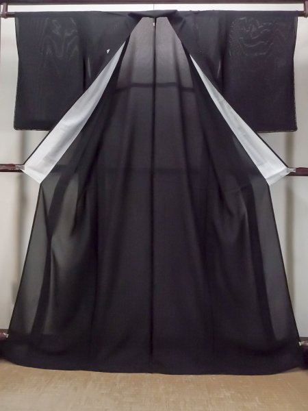 画像2: O0117Y 女性用喪服  シルク(正絹) 黒,  【中古】【USED】【リサイクル】 ★★★★☆【O0117Y】 (2)