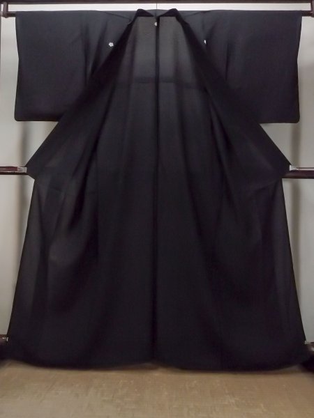 画像2: O0118B 女性用喪服  シルク(正絹) 黒,  【中古】【USED】【リサイクル】 ★★★☆☆【O0118B】 (2)