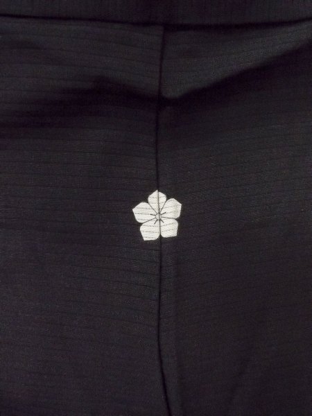 画像3: O0118C 女性用喪服  シルク(正絹) 黒,  【中古】【USED】【リサイクル】 ★★★☆☆【O0118C】 (3)