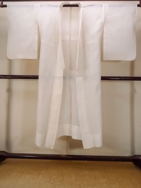 画像1: O0124G 女性用襦袢  麻 オフ　ホワイト, 葉 【中古】【USED】【リサイクル】 ★★☆☆☆【O0124G】 (1)