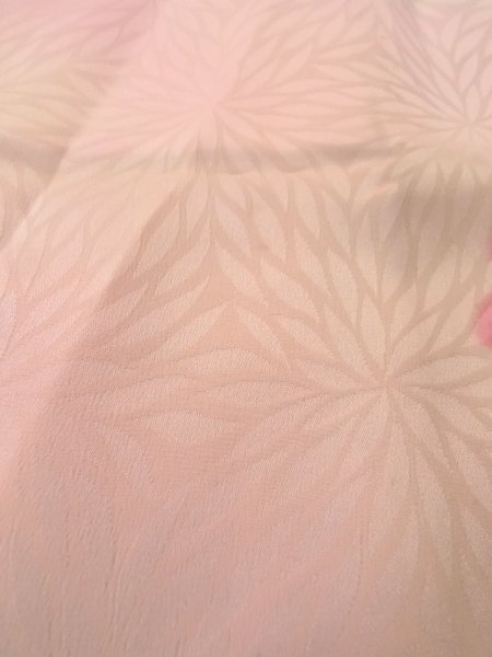 画像9: O0124P 女性用襦袢  シルク（正絹） 淡い桃色, 菊 【中古】【USED】【リサイクル】 ★★☆☆☆【O0124P】 (9)