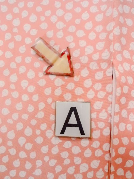 画像14: O0124S 女性用襦袢  シルク（正絹） 淡い珊瑚色,  【中古】【USED】【リサイクル】 ★★★☆☆【O0124S】 (14)