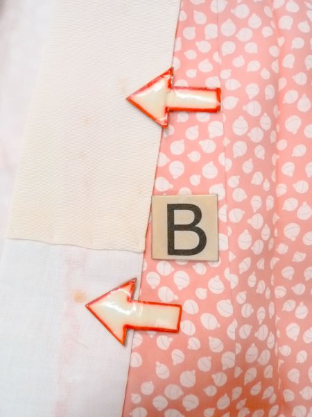 画像15: O0124S 女性用襦袢  シルク（正絹） 淡い珊瑚色,  【中古】【USED】【リサイクル】 ★★★☆☆【O0124S】 (15)