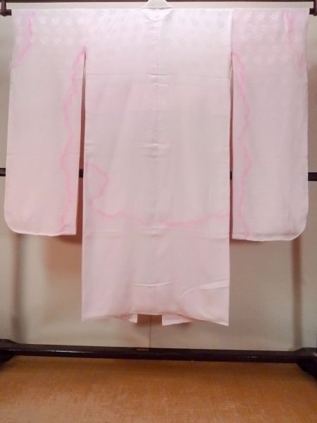 画像2: O0124V 女性用襦袢  シルク（正絹） 淡い桃色, 花 【中古】【USED】【リサイクル】 ★★☆☆☆【O0124V】 (2)