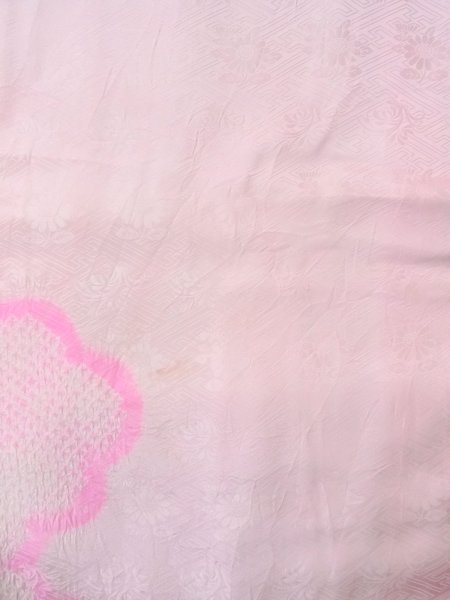 画像4: O0124V 女性用襦袢  シルク（正絹） 淡い桃色, 花 【中古】【USED】【リサイクル】 ★★☆☆☆【O0124V】 (4)