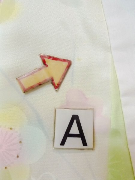 画像14: O0124W 女性用襦袢  シルク（正絹） 光沢のあるアイボリー, 花 【中古】【USED】【リサイクル】 ★★★☆☆【O0124W】 (14)