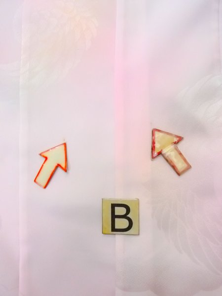 画像15: O0124Y 女性用襦袢  シルク（正絹） 淡い桃色, 鶴 【中古】【USED】【リサイクル】 ★★★☆☆【O0124Y】 (15)