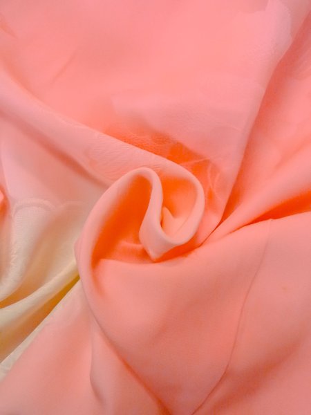 画像11: O0124Z 女性用襦袢  シルク（正絹） 薄い珊瑚色, 花 【中古】【USED】【リサイクル】 ★★☆☆☆【O0124Z】 (11)