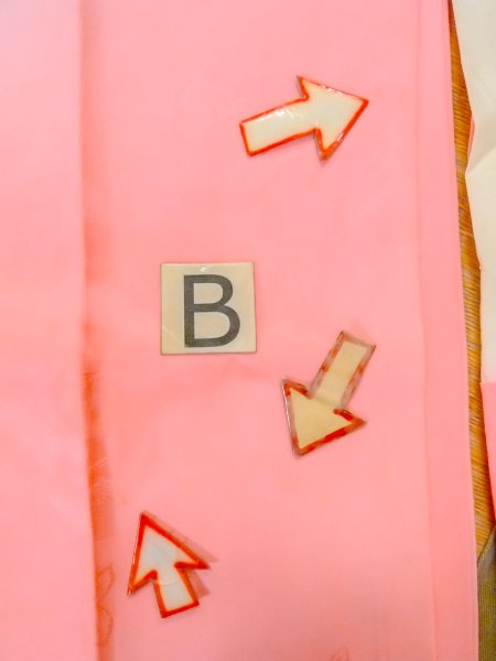 画像15: O0124Z 女性用襦袢  シルク（正絹） 薄い珊瑚色, 花 【中古】【USED】【リサイクル】 ★★☆☆☆【O0124Z】 (15)