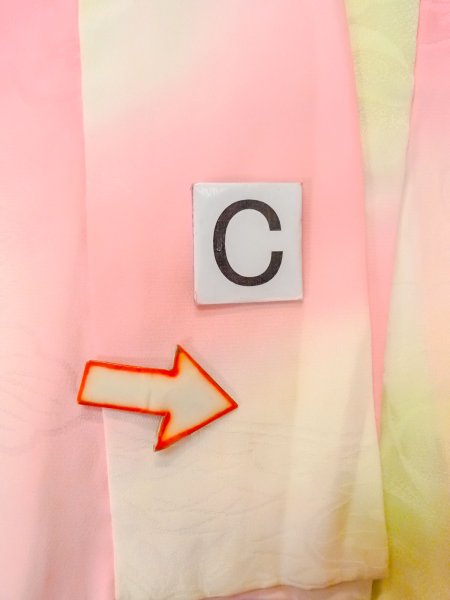 画像16: O0124Z 女性用襦袢  シルク（正絹） 薄い珊瑚色, 花 【中古】【USED】【リサイクル】 ★★☆☆☆【O0124Z】 (16)