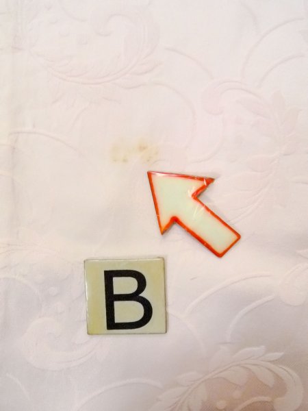 画像15: O0125A 女性用襦袢  シルク（正絹） アイボリー, 花 【中古】【USED】【リサイクル】 ★★☆☆☆【O0125A】 (15)