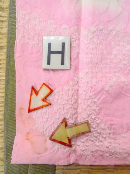 画像21: O0125A 女性用襦袢  シルク（正絹） アイボリー, 花 【中古】【USED】【リサイクル】 ★★☆☆☆【O0125A】 (21)