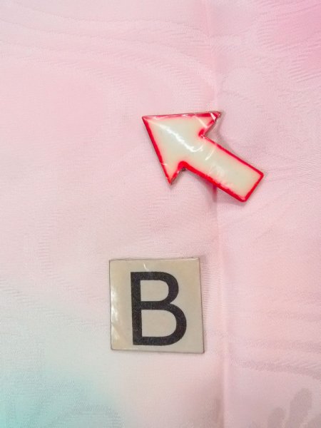 画像15: O0125D 女性用襦袢  シルク（正絹） 淡い桃色, 菊 【中古】【USED】【リサイクル】 ★★★☆☆【O0125D】 (15)