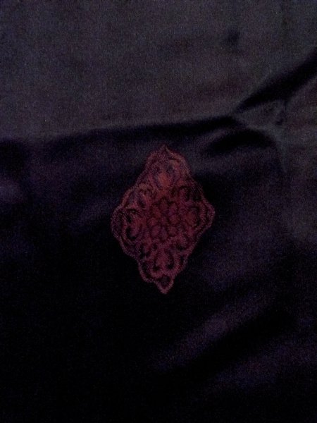 画像6: O0131A 女性用道行  シルク（正絹） 黒, 菊 【中古】【USED】【リサイクル】 ★★★☆☆【O0131A】 (6)