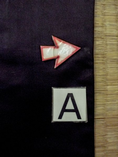 画像14: O0131A 女性用道行  シルク（正絹） 黒, 菊 【中古】【USED】【リサイクル】 ★★★☆☆【O0131A】 (14)