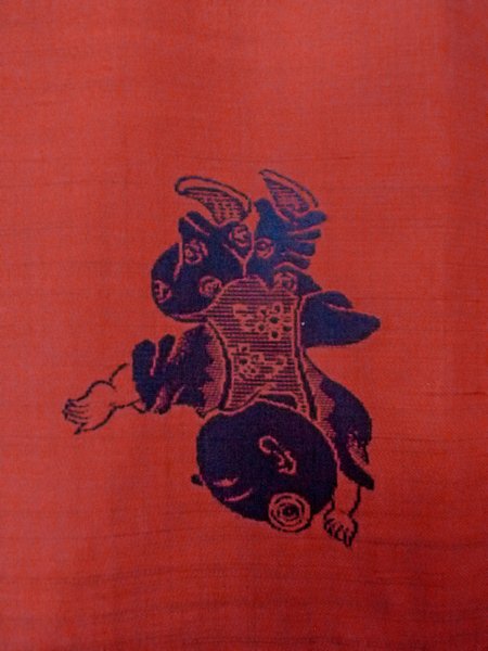 画像7: O0131B 女性用道行  化繊 赤色, 童子 【中古】【USED】【リサイクル】 ★★★★☆【O0131B】 (7)