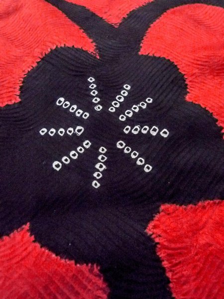 画像9: O0131G 女性用道中着  シルク（正絹） 鮮やか赤色, 花 【中古】【USED】【リサイクル】 ★★★☆☆【O0131G】 (9)