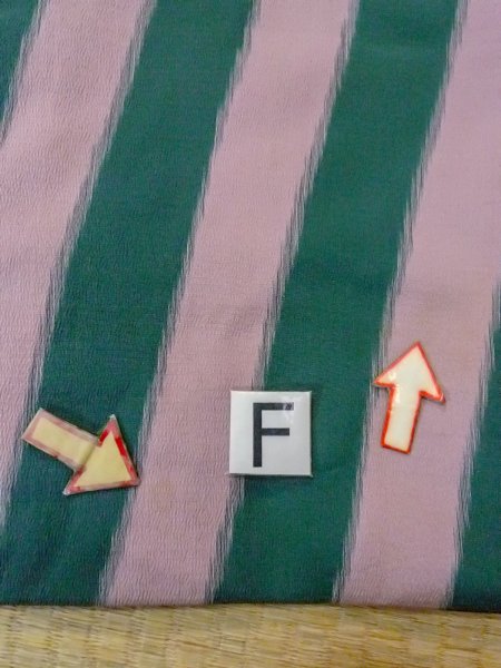 画像19: O0131H 女性用道中着  シルク（正絹） 淡い灰色がかった桃色, 縞 【中古】【USED】【リサイクル】 ★☆☆☆☆【O0131H】 (19)