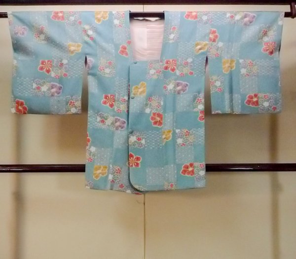画像1: O0131I 女性用道行  シルク（正絹） 水色, 花 【中古】【USED】【リサイクル】 ★★★★☆【O0131I】 (1)