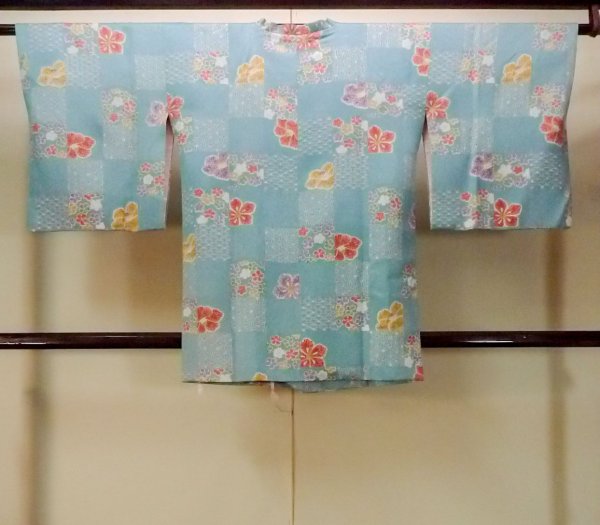 画像2: O0131I 女性用道行  シルク（正絹） 水色, 花 【中古】【USED】【リサイクル】 ★★★★☆【O0131I】 (2)