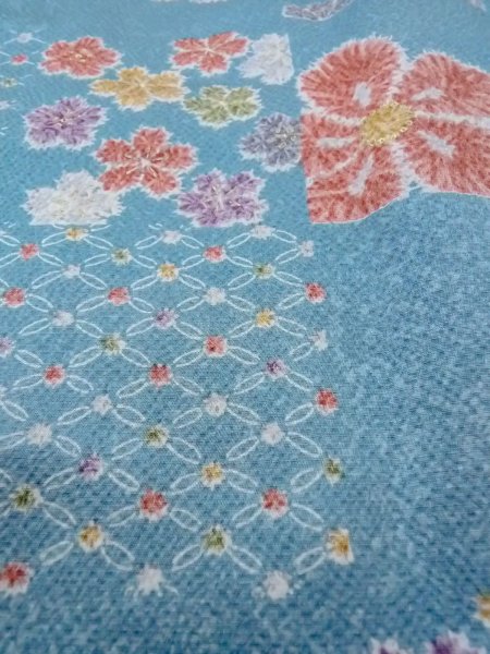 画像9: O0131I 女性用道行  シルク（正絹） 水色, 花 【中古】【USED】【リサイクル】 ★★★★☆【O0131I】 (9)