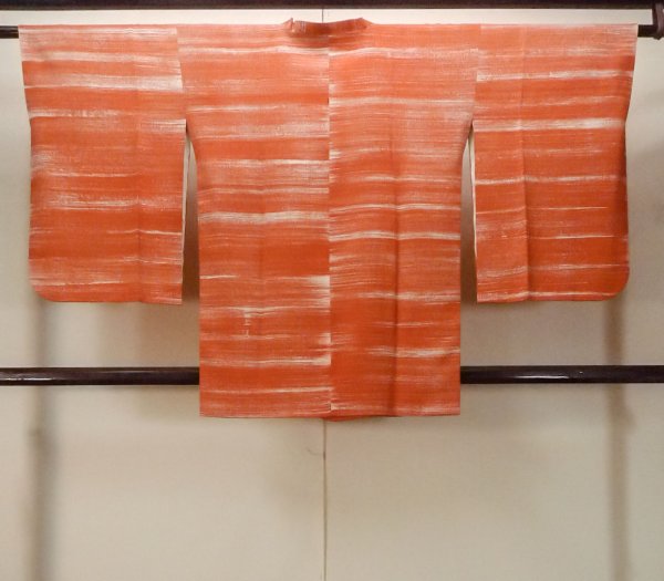 画像2: O0131J 女性用道行  シルク（正絹） 橙色, 縞 【中古】【USED】【リサイクル】 ★★★☆☆【O0131J】 (2)