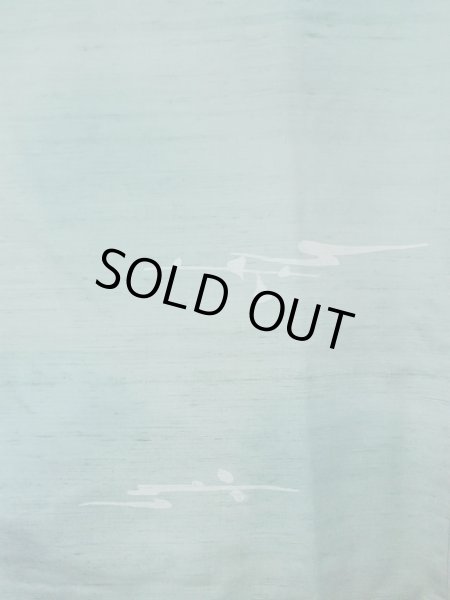 画像3: O0131K 女性用道中着  シルク（正絹） 灰色がかった水色, 抽象的模様 【中古】【USED】【リサイクル】 ★★★☆☆【O0131K】 (3)