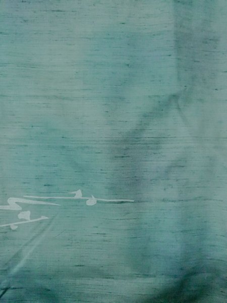 画像4: O0131K 女性用道中着  シルク（正絹） 灰色がかった水色, 抽象的模様 【中古】【USED】【リサイクル】 ★★★☆☆【O0131K】 (4)