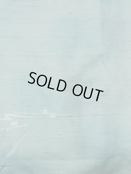 画像4: O0131K 女性用道中着  シルク（正絹） 灰色がかった水色, 抽象的模様 【中古】【USED】【リサイクル】 ★★★☆☆【O0131K】 (4)