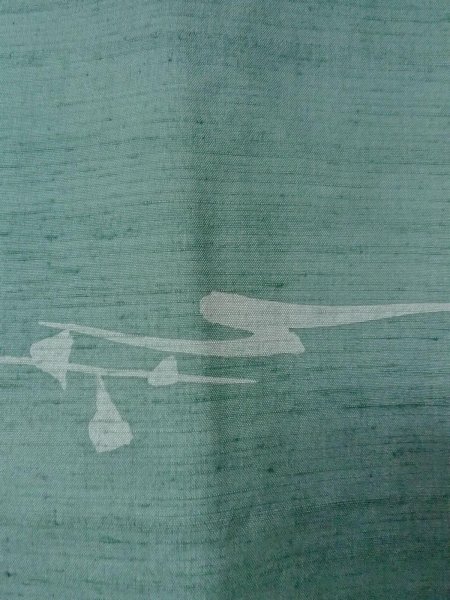 画像7: O0131K 女性用道中着  シルク（正絹） 灰色がかった水色, 抽象的模様 【中古】【USED】【リサイクル】 ★★★☆☆【O0131K】 (7)