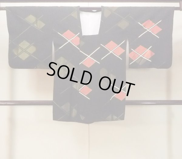 画像1: O0131N 女性用道行  シルク（正絹） 黒, 菱 【中古】【USED】【リサイクル】 ★★★★☆【O0131N】 (1)