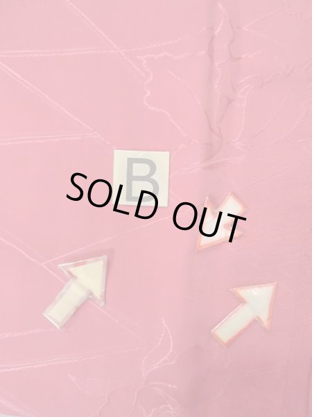 画像15: O0131T 女性用道行  シルク（正絹） 光沢のある赤色, 花 【中古】【USED】【リサイクル】 ★★★☆☆【O0131T】 (15)