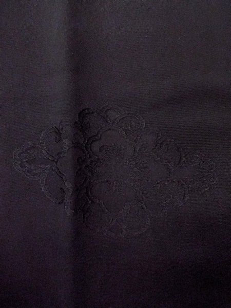 画像7: O0131X 女性用道行  シルク（正絹） 黒, 唐花 【中古】【USED】【リサイクル】 ★★★★☆【O0131X】 (7)