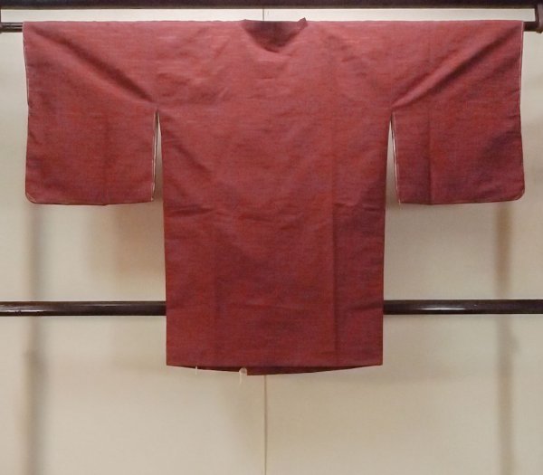 画像2: O0131Z 女性用道行  シルク（正絹） 深い赤色, 縞 【中古】【USED】【リサイクル】 ★★★☆☆【O0131Z】 (2)