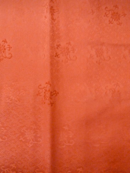 画像3: O0201B 女性用道行  シルク（正絹） 光沢のある橙色, 唐花 【中古】【USED】【リサイクル】 ★★★☆☆【O0201B】 (3)