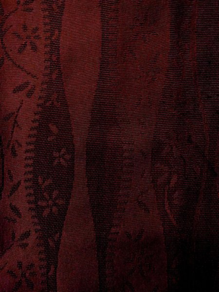 画像5: O0201E 女性用道行  シルク（正絹） 深いえんじ, 花 【中古】【USED】【リサイクル】 ★★★☆☆【O0201E】 (5)