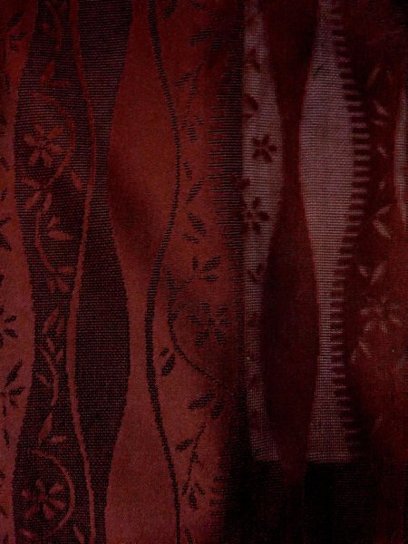 画像6: O0201E 女性用道行  シルク（正絹） 深いえんじ, 花 【中古】【USED】【リサイクル】 ★★★☆☆【O0201E】 (6)