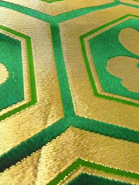 画像9: O0207C 半幅帯 女性用着物 シルク（正絹）   緑色 花 【中古】 【USED】 【リサイクル】 ★★★☆☆ (9)