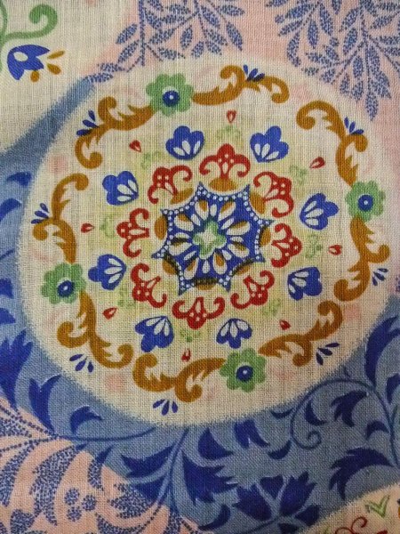 画像4: O0207D 半幅帯 女性用着物 綿  淡い マルチカラー 更紗 【中古】 【USED】 【リサイクル】 ★★☆☆☆ (4)