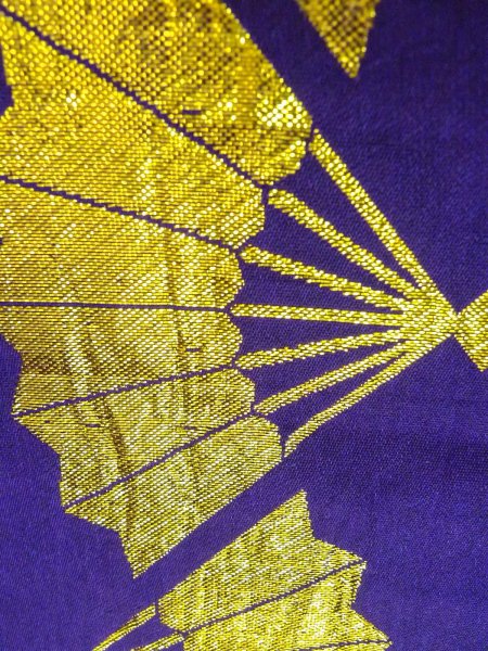 画像7: O0207I 半幅帯 女性用着物 化繊  鮮やか 紫色 扇 【中古】 【USED】 【リサイクル】 ★★★★☆ (7)