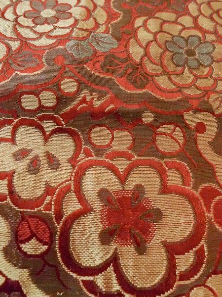 画像8: O0207L 半幅帯 女性用着物 シルク（正絹）  茶色み 灰色 菊 【中古】 【USED】 【リサイクル】 ★☆☆☆☆ (8)