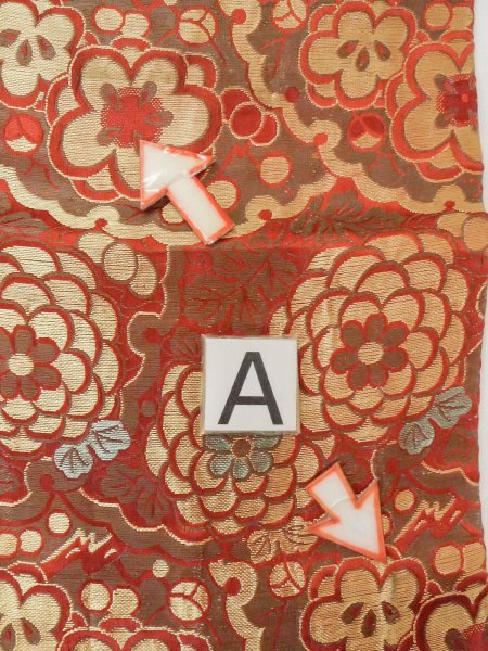 画像11: O0207L 半幅帯 女性用着物 シルク（正絹）  茶色み 灰色 菊 【中古】 【USED】 【リサイクル】 ★☆☆☆☆ (11)