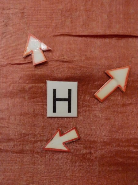 画像18: O0207L 半幅帯 女性用着物 シルク（正絹）  茶色み 灰色 菊 【中古】 【USED】 【リサイクル】 ★☆☆☆☆ (18)