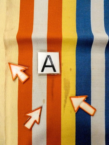 画像10: O0207O 半幅帯 女性用着物 シルク（正絹）   マルチカラー 縞 【中古】 【USED】 【リサイクル】 ★★☆☆☆ (10)